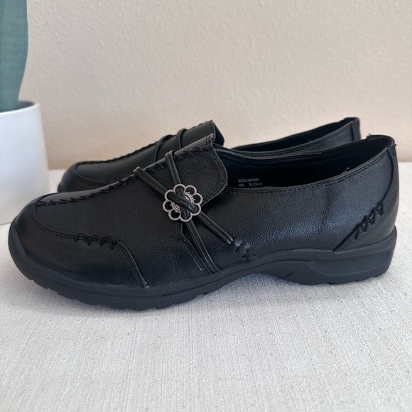 Comfortview Natalia Black Faux Leather Casual Comfy Loafers Women’s 10M - Picture 4 of 14